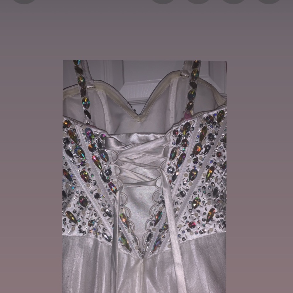 Size 0 Ball Gown